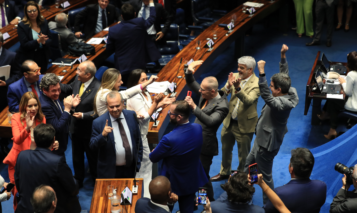 Veja como votaram os senadores do RN na proposta da Reforma Tributária