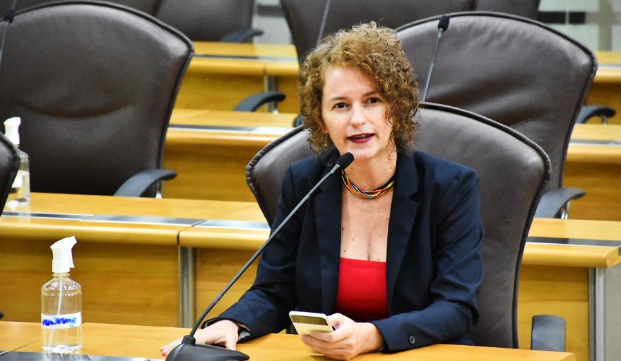 Isolda solicita ação urgente do DNIT para resolução do complexo viário do Abolicao em Mossoró